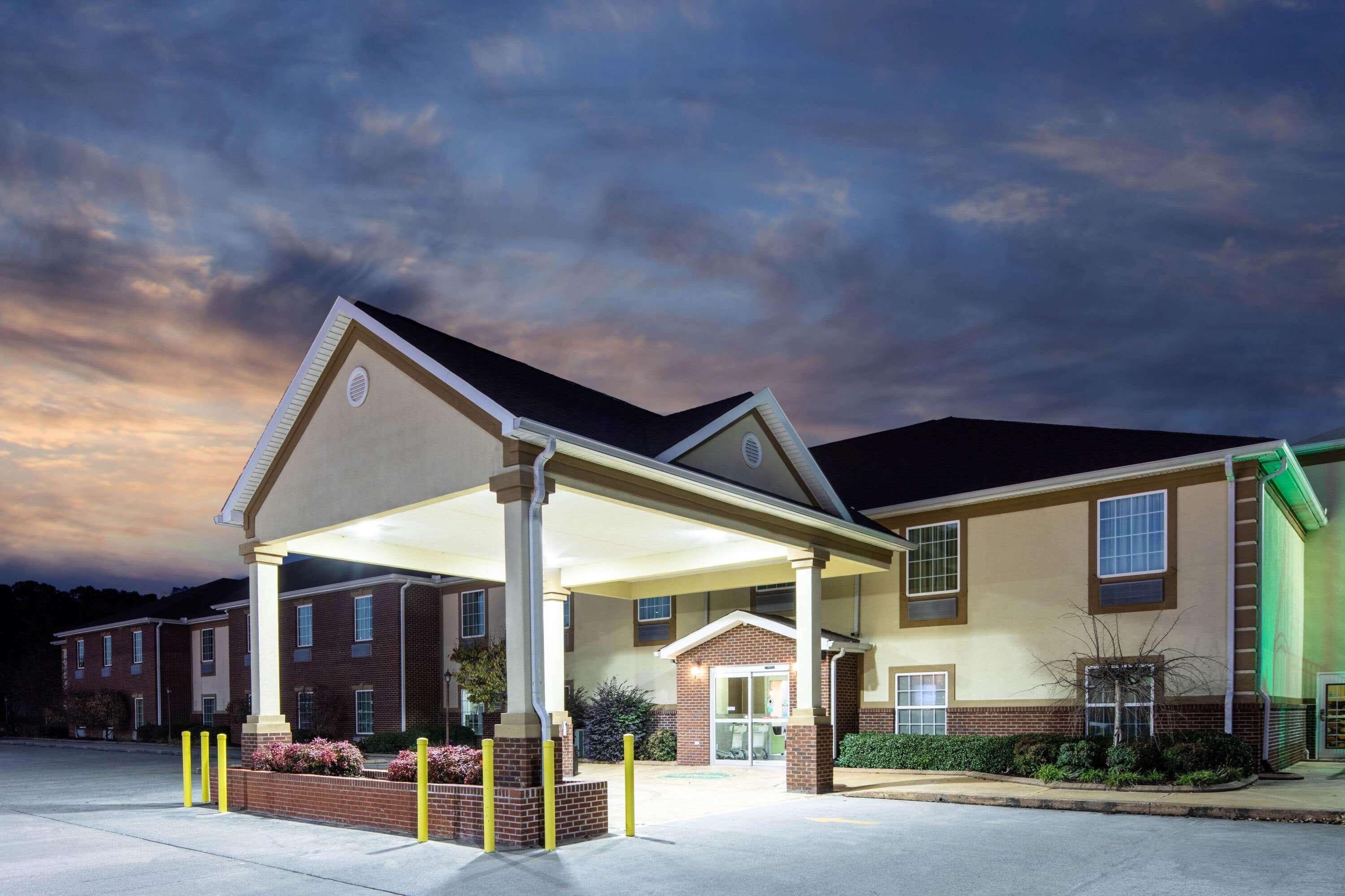 La Quinta Inn By Wyndham Calhoun South I-75 Εξωτερικό φωτογραφία